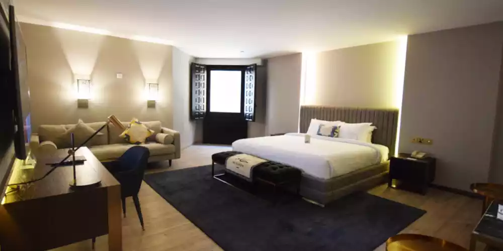 img-b8280812f015380813158c2463d21788